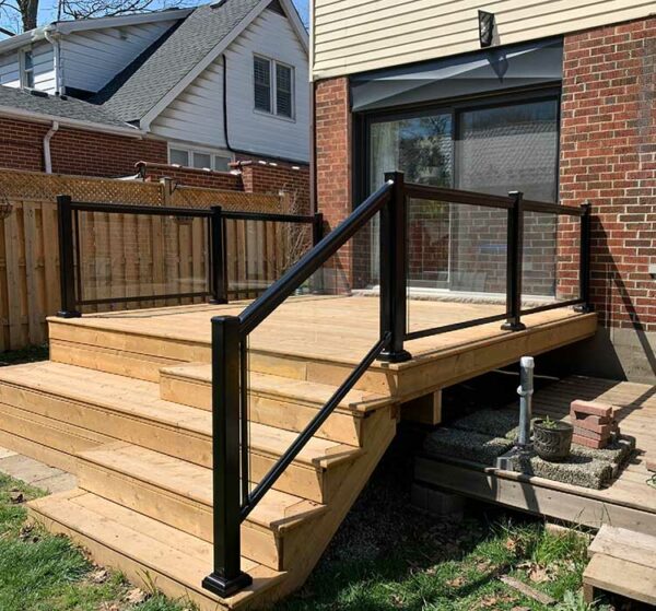 Deck-Railings-Installed-in-Newyork