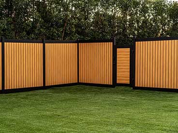 Insulated-Fence-Extrusion
